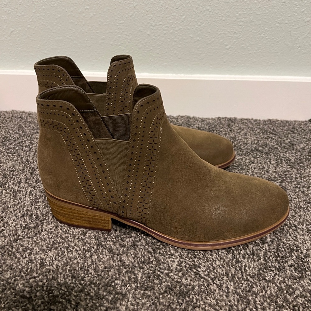 MIA Jayden Pull On Bootie Size 11. Brand new, never worn.